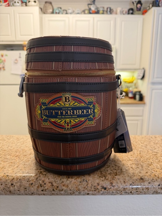 Loungefly Handbags - Loungefly Harry Potter Butterbeer barrel purse.